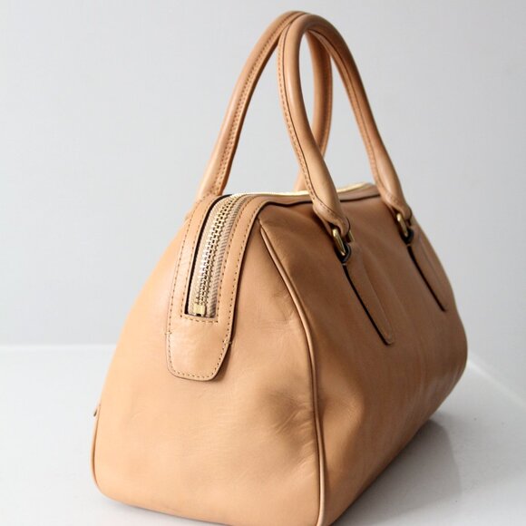 Michael Kors Greenwich Small Saffiano Leather Bucket Bag Olive Crossbody - Picture 6 of 16